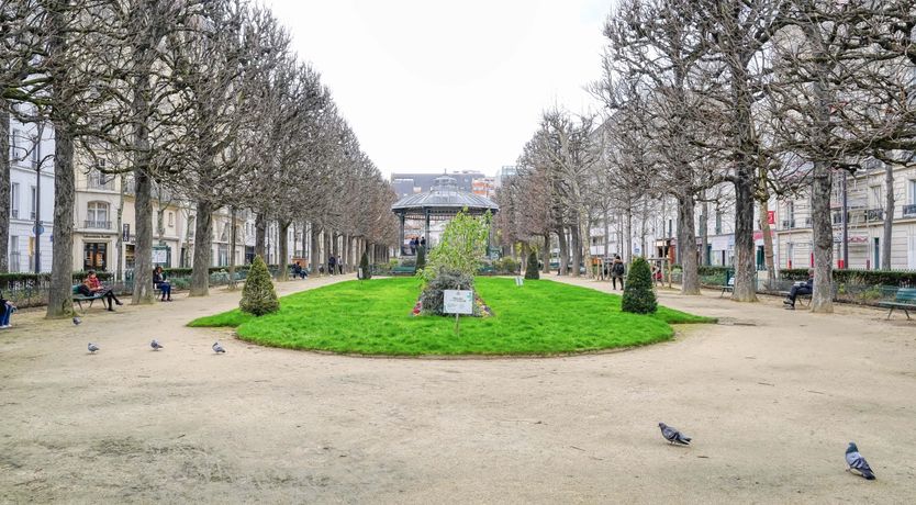 Photo of Brilliant and Bold