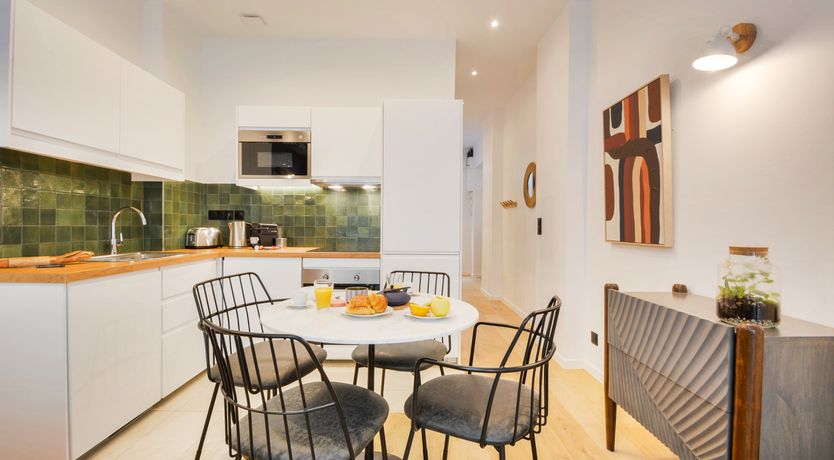 Photo of Paris Explorer