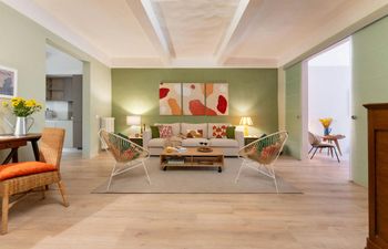 The Florentine Art Director Holiday Home