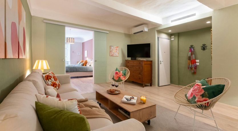 Photo of The Florentine Art Director