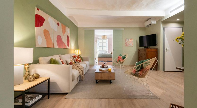 Photo of The Florentine Art Director