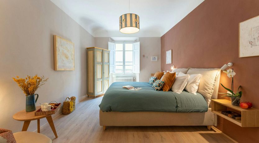 Photo of The Florentine Art Director