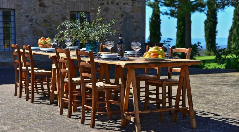 Photo of Super Tuscan