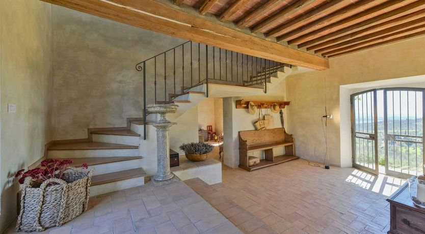 Photo of Super Tuscan