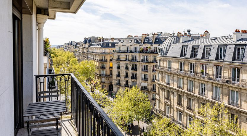 Photo of Tour Eiffel View