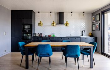 Tour Eiffel View Holiday Home