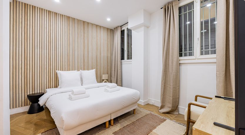 Photo of Les Lumières de Passy