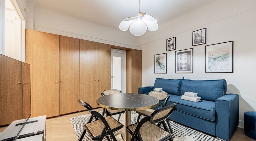 Photo of Les Lumières de Passy