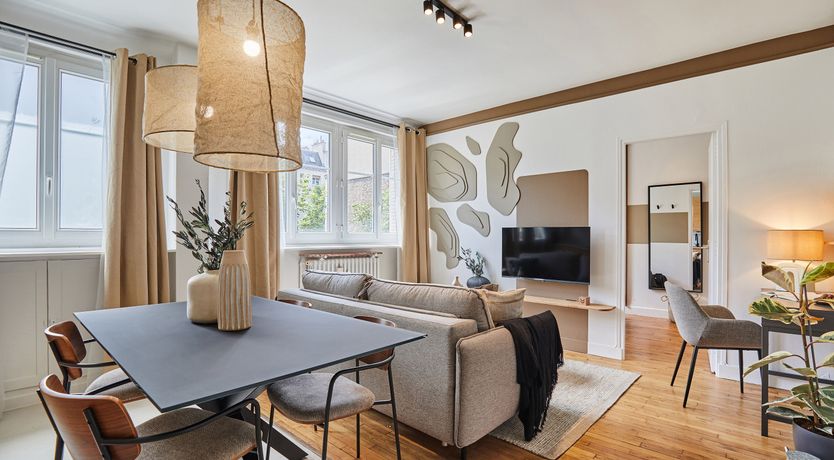 Photo of Oh So Parisian