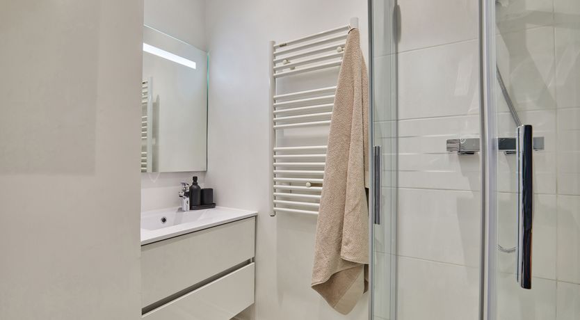 Photo of Oh So Parisian