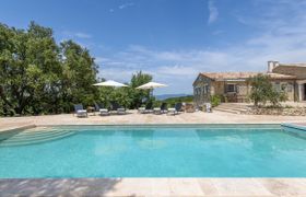 Photo of summer-luberon
