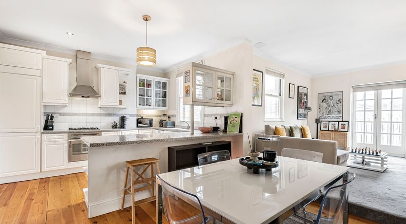 Photo of The Isadora