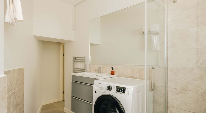 Photo of Egerton's Place