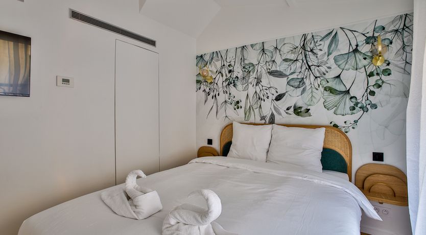 Photo of Madame Madeleine