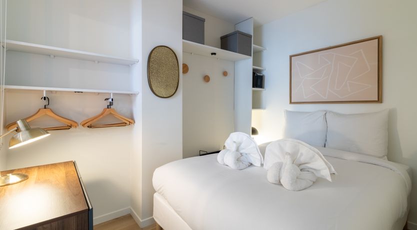 Photo of Elysian Stroll