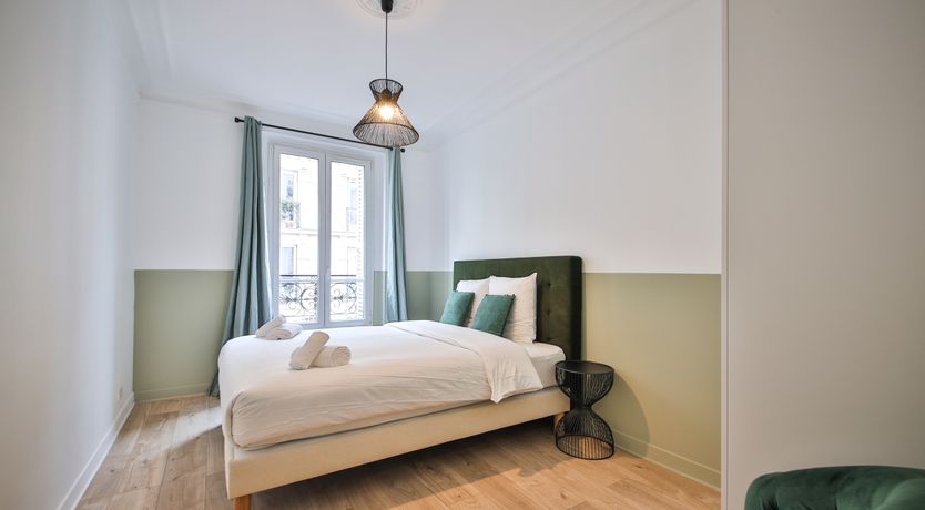 Photo of The Paris Pause