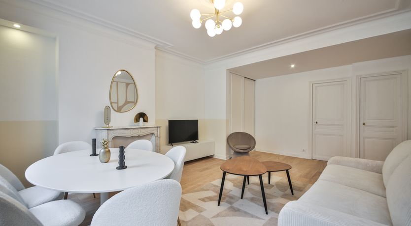 Photo of The Paris Pause