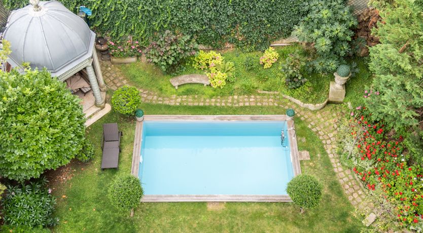 Photo of Alma Mansion