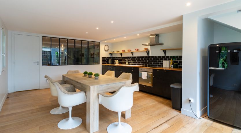 Photo of Alma Mansion