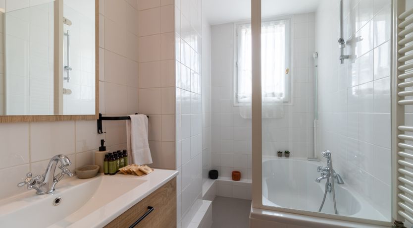 Photo of Alma Mansion