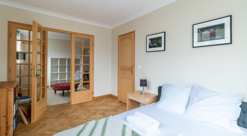 Photo of Alma Mansion