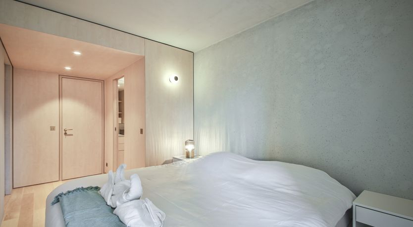 Photo of Gilded Nest