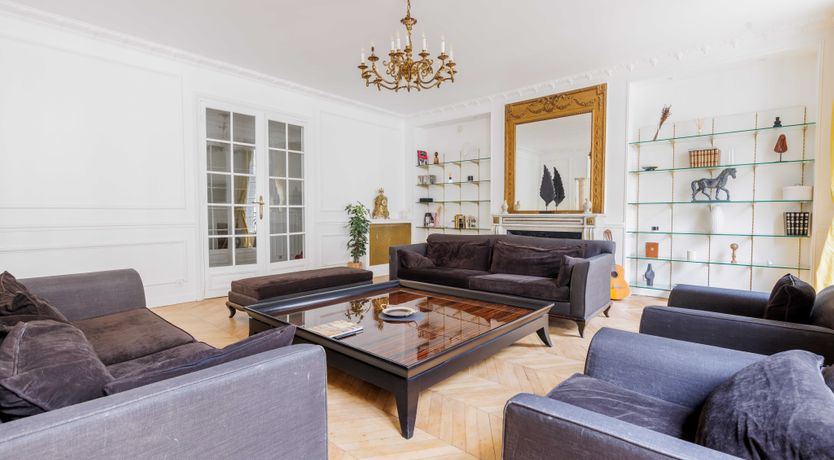 Photo of Chic Haussmannien