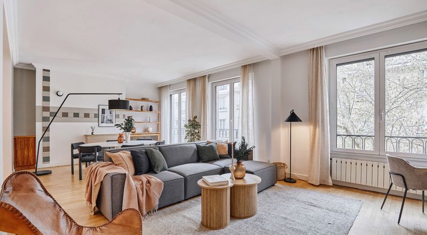 Photo of Elegant Embrace