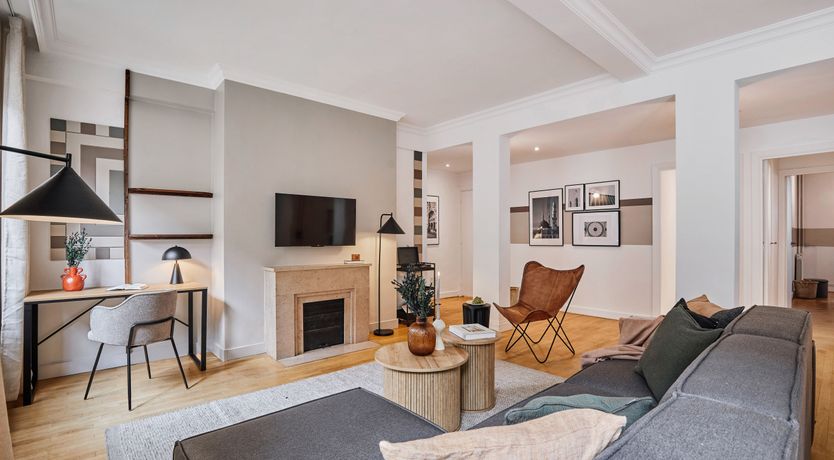 Photo of Elegant Embrace