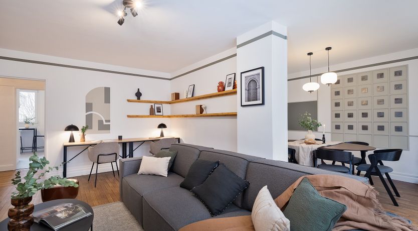 Photo of Artist's Influence