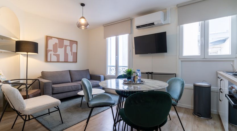 Photo of A Cocoon in Paris