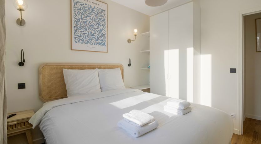 Photo of Parisian Leaf