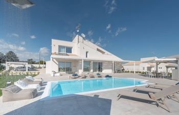 Sicily's Sweet Escape Holiday Home