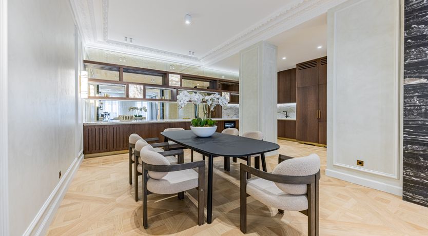 Photo of Maison Luxe