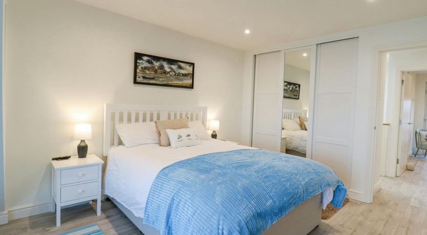 Photo of Driftwood Waves