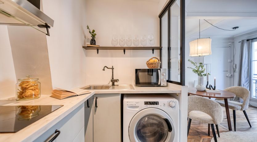 Photo of Haussmannian Masquerade