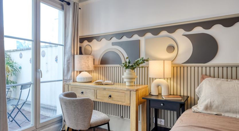 Photo of Haussmannian Masquerade