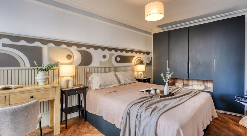 Photo of Haussmannian Masquerade