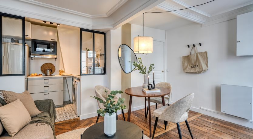 Photo of Haussmannian Masquerade