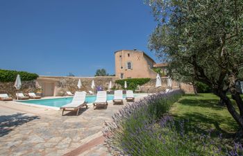 The Knight's Castle Holiday Home