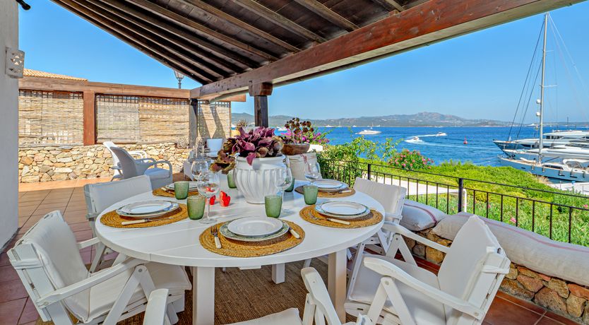 Photo of Azura Bliss