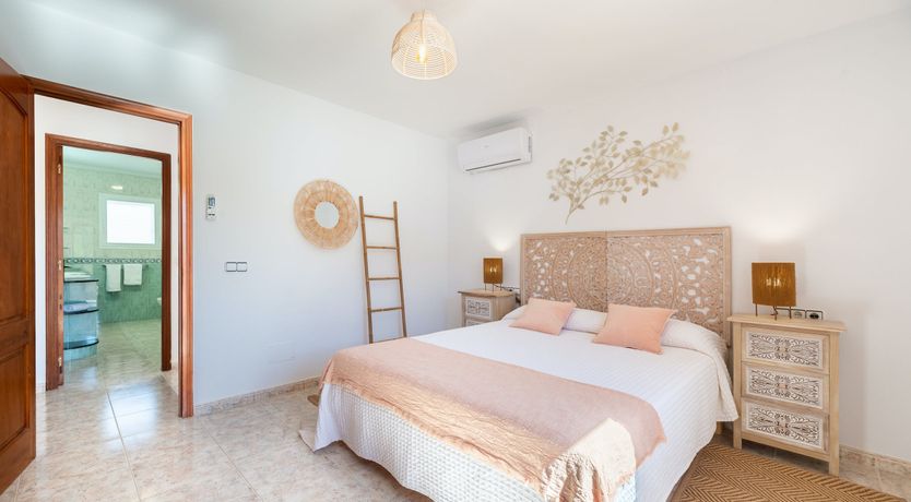 Photo of Xenophilius