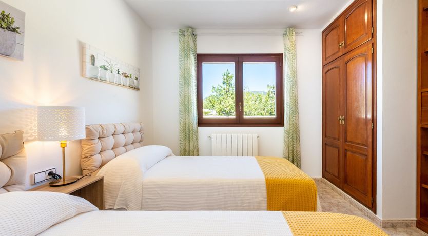 Photo of Xenophilius