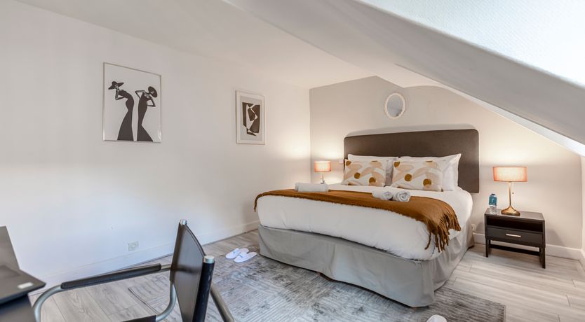 Photo of Les Plaisirs de la Vie