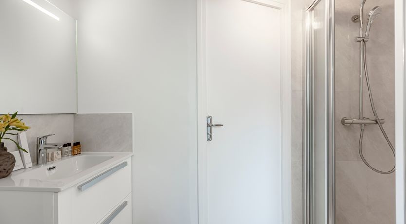 Photo of Les Plaisirs de la Vie