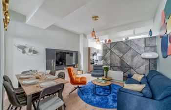 Le Pompidou Holiday Home