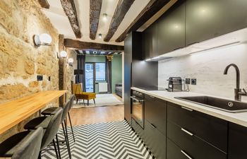 Black & White Chevrons Holiday Home