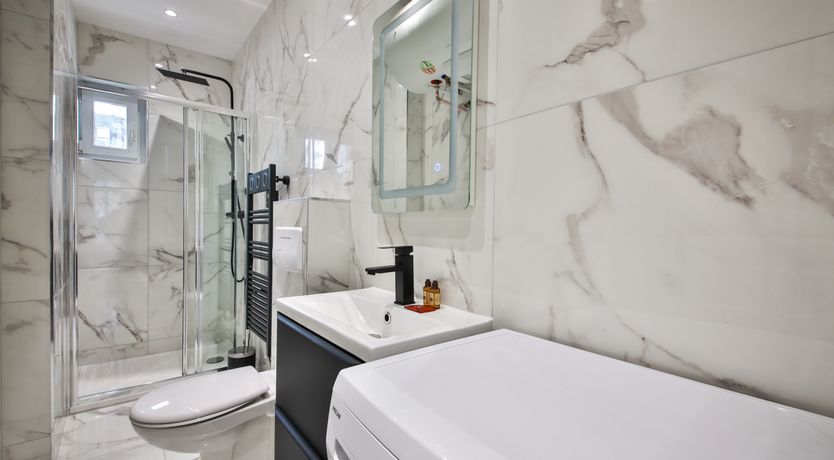 Photo of Commerce Charm