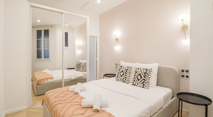 Photo of L'élégance