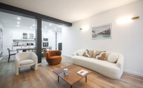 Photo of La Rive Gauche